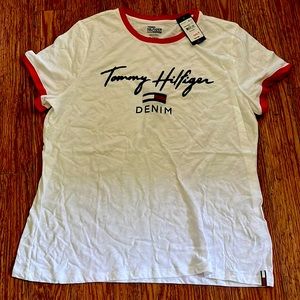 Retro Tommy H tshirt